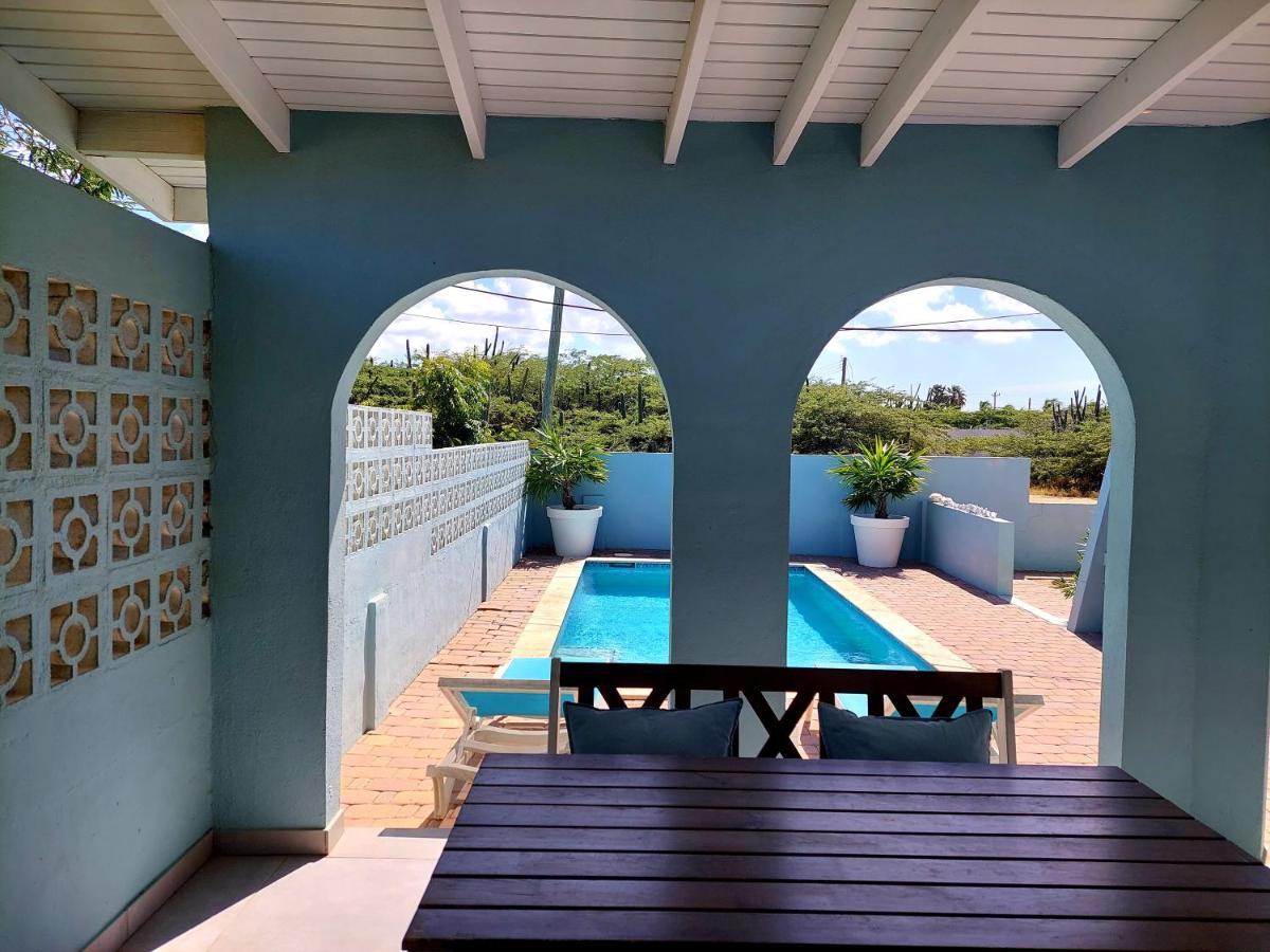 Apartment Villa Valentina Noord Kültér fotó